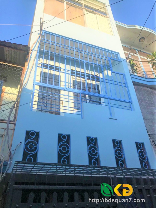Bán nhà 2 lầu mặt tiền hẻm đường Huỳnh Tấn Phát Quận 7